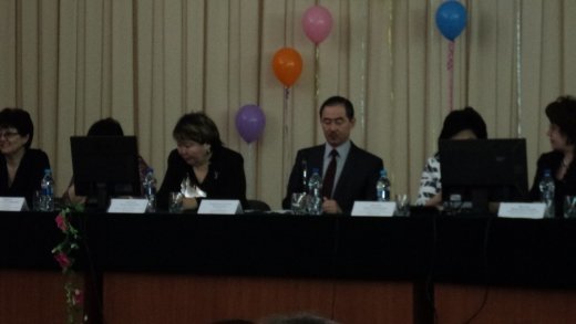 http://kargoo.kz/media/img/journal/516294cf18388.JPG