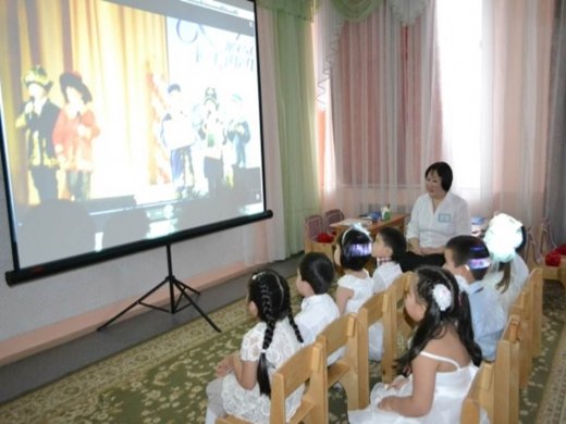 Школьники воспели Караганду