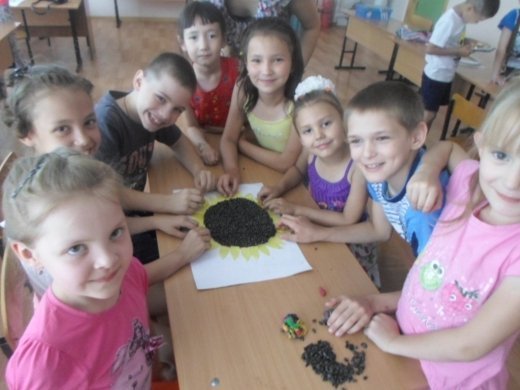 http://kargoo.kz/media/img/photogallery/53a3cee8a0108.jpg?t=53a3cee8f28c2