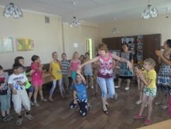 http://kargoo.kz/media/img/photogallery/53ab9417492ab.jpg?t=53ab94174bba0