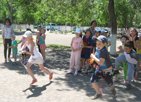 http://kargoo.kz/media/img/photogallery/53acf57b820b7.png?t=53acf57b8422c