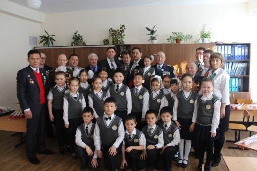 http://kargoo.kz/media/img/photogallery/5559654a3b86d.JPG?t=5559654e5730e