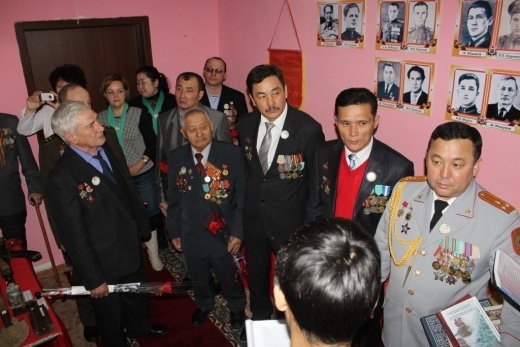 http://kargoo.kz/media/img/photogallery/555966a8abe4e.JPG?t=555966acd2380
