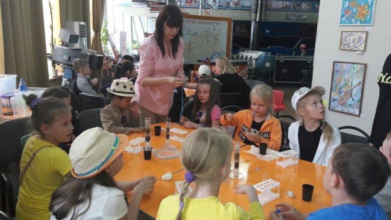 http://kargoo.kz/media/img/photogallery/593926918535d.jpg?t=5939269e6e0d5
