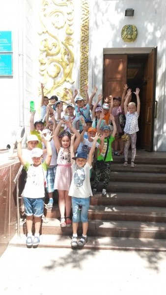 http://kargoo.kz/media/img/photogallery/5947a0e19d136.jpg?t=5947a0eb5183b