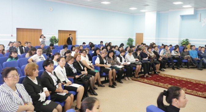Казахстанские родители 21 века: Стань примером своему ребенку