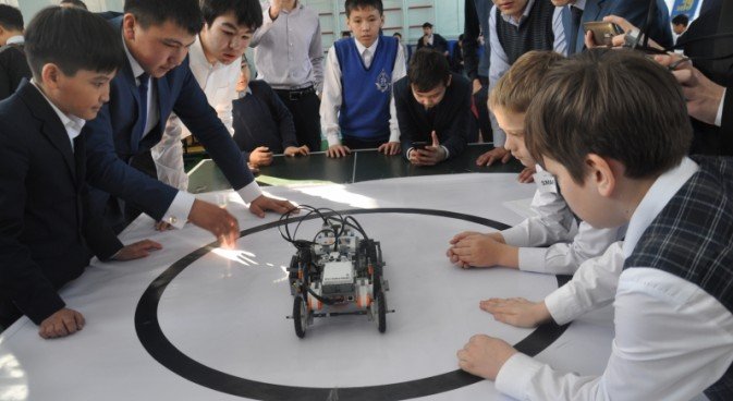 Итоги I-го (городского) конкурса школьников  по робототехнике 